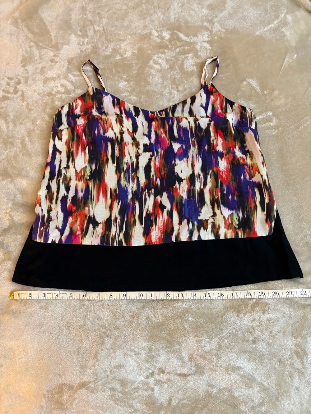 French Connection Cami with Abstract Print and Adjustable Straps Size 8 - Picture 4 of 5